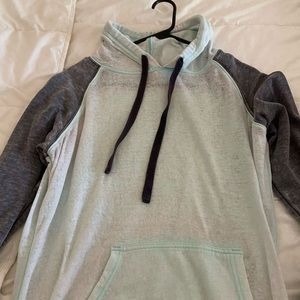 Full tilt sweatshirt